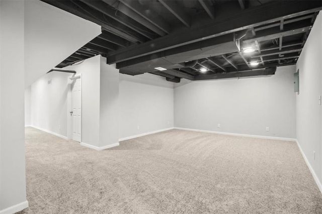 7104 E 67th Street, Kansas City, MO 64133