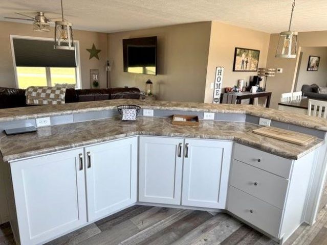 6327 NE 75th, El Dorado, KS 67042