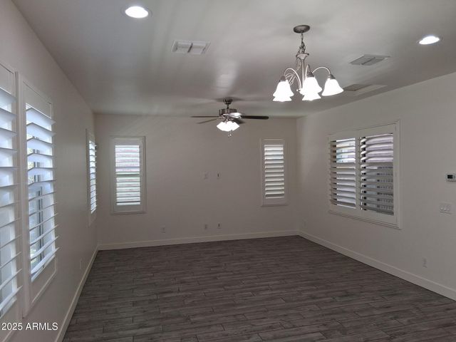 4708 E DALEY Lane, Phoenix, AZ 85050