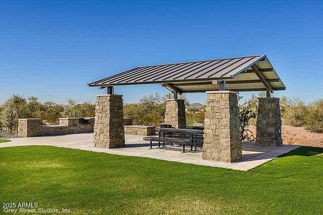 4708 E DALEY Lane, Phoenix, AZ 85050