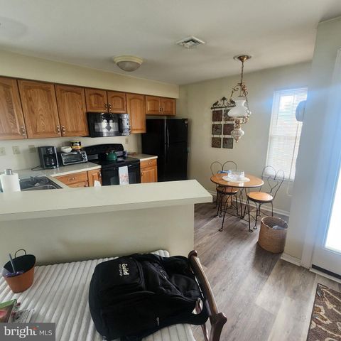 701 LEXINGTON WAY, Morgantown, PA 19543