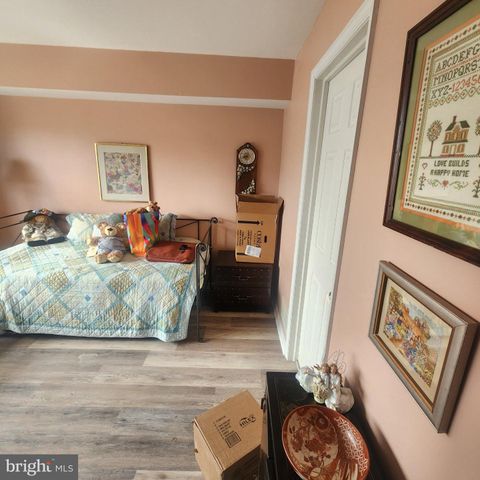 701 LEXINGTON WAY, Morgantown, PA 19543