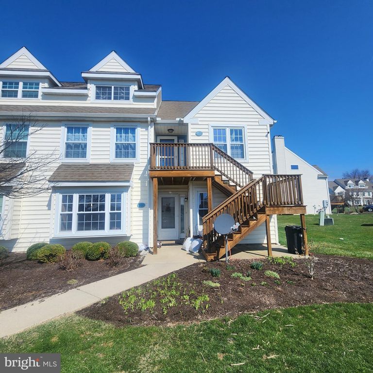 701 LEXINGTON WAY, Morgantown, PA 19543