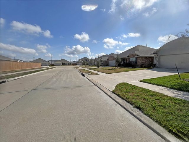 10250 Whitney Reach Drive, Rosharon, TX 77583