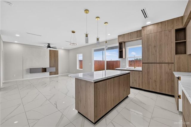 3411 S K Lane, Mcallen, TX 78503