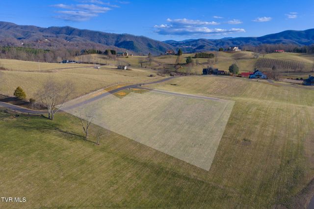 Lot 11 Farmhouse Village, Butler, TN 37640