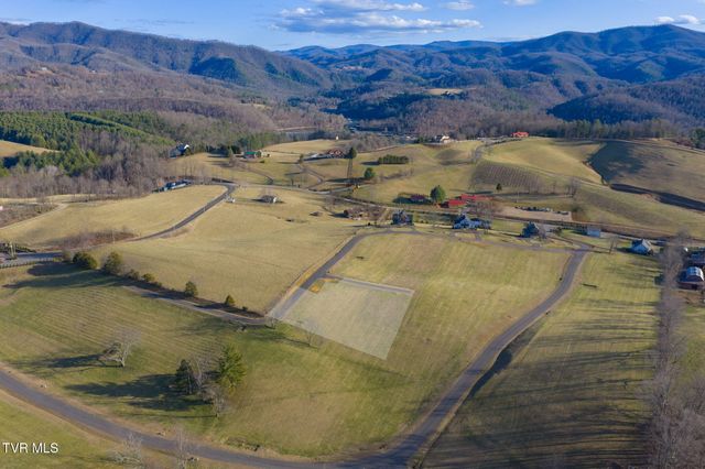 Lot 11 Farmhouse Village, Butler, TN 37640