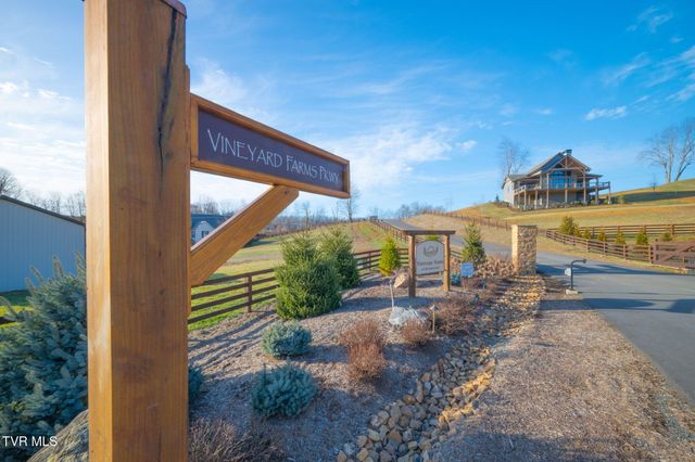 Lot 11 Farmhouse Village, Butler, TN 37640