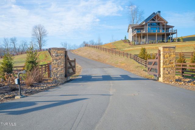 Lot 11 Farmhouse Village, Butler, TN 37640