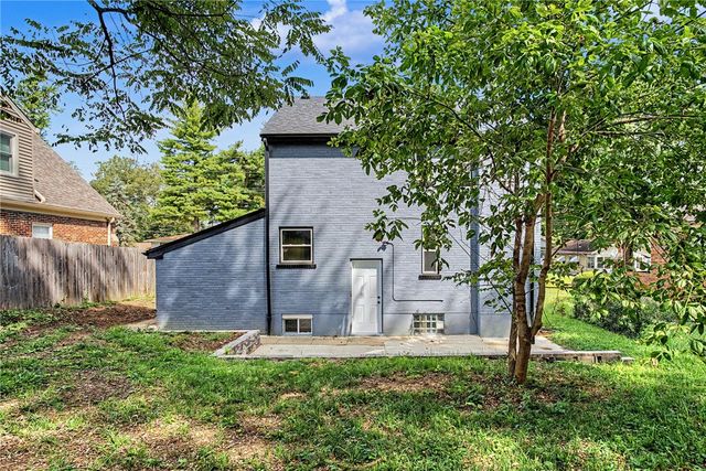 1127 Cedar Avenue, Cincinnati, OH 45224