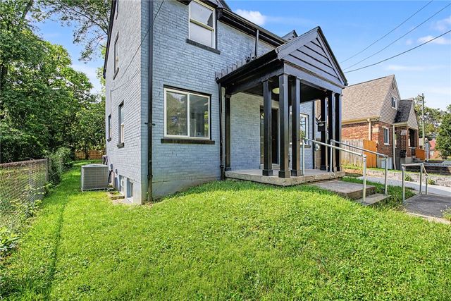 1127 Cedar Avenue, Cincinnati, OH 45224