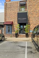 414 South Roan Street, 202, Johnson City, TN 37601