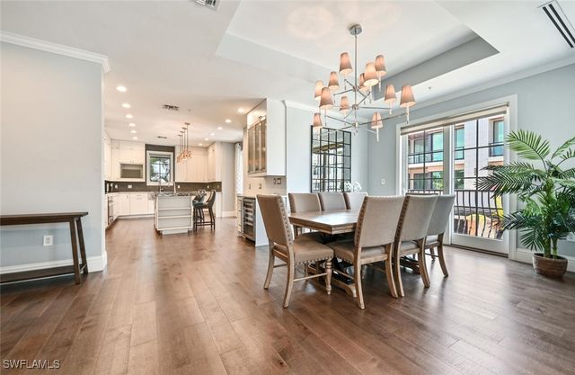 433 5th ST S, Naples, FL 34102