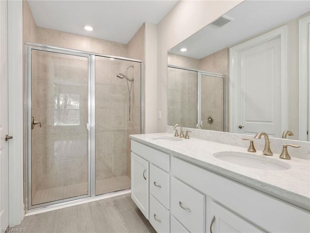 21904 Milan Villas LN, Estero, FL 33928