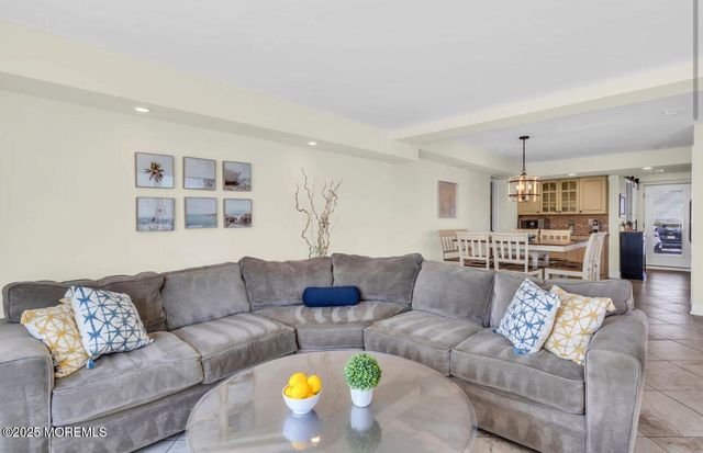 438 Highway 35 N 2101, Mantoloking, NJ 08738