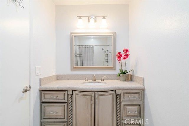 750 S Spaulding Avenue 129, Los Angeles, CA 90036