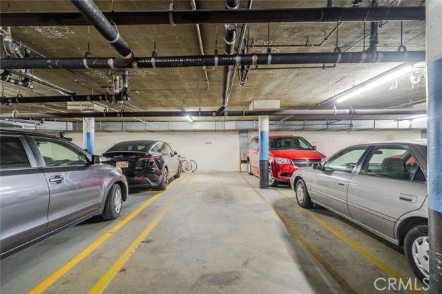 750 S Spaulding Avenue 129, Los Angeles, CA 90036
