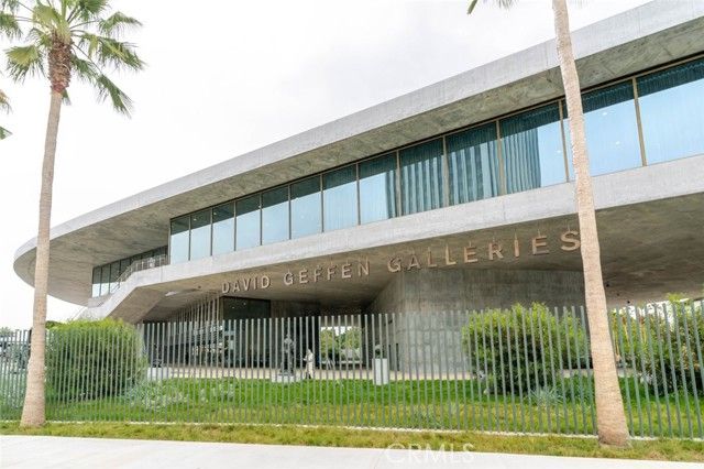 750 S Spaulding Avenue 129, Los Angeles, CA 90036