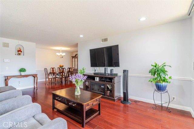 750 S Spaulding Avenue 129, Los Angeles, CA 90036