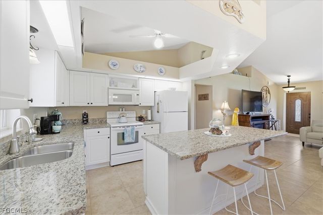 2337 NW 38th PL, Cape Coral, FL 33993