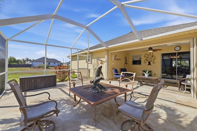 2337 NW 38th PL, Cape Coral, FL 33993