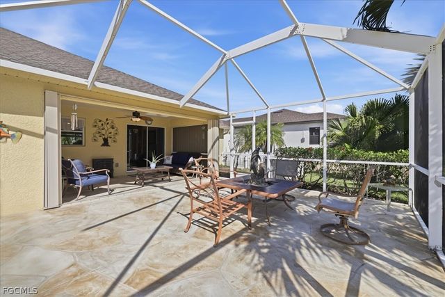 2337 NW 38th PL, Cape Coral, FL 33993