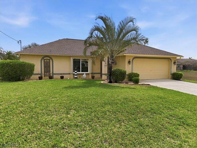 2337 NW 38th PL, Cape Coral, FL 33993