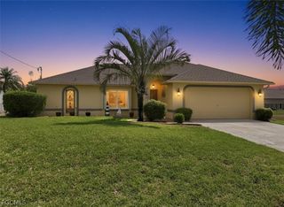 2337 NW 38th PL, Cape Coral, FL 33993