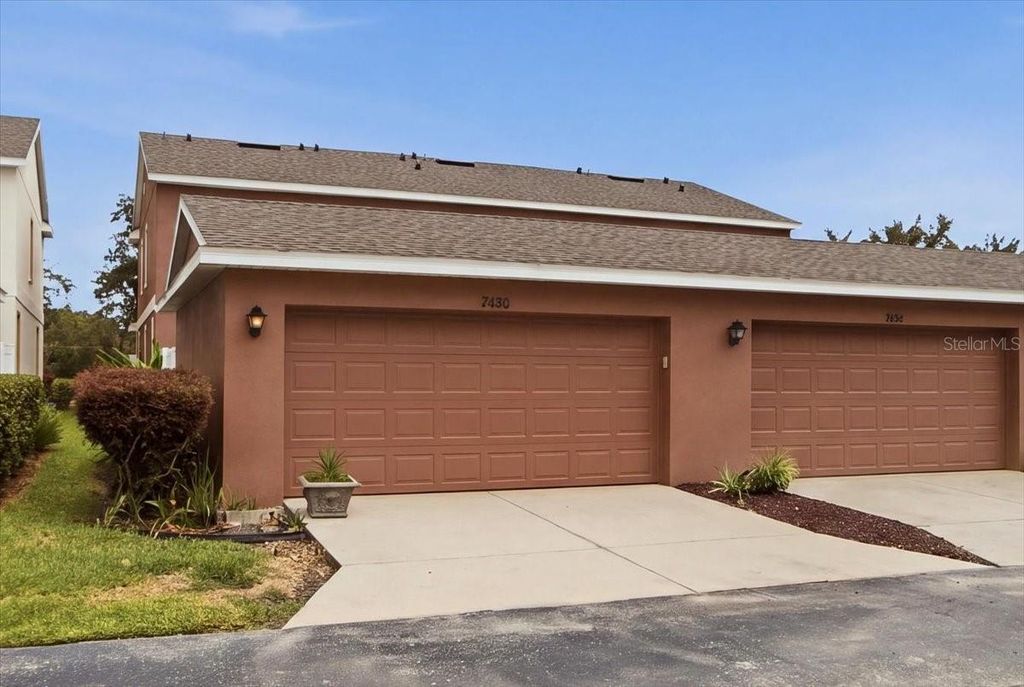 Image 42 of property listing at 7430 BENTONSHIRE AVENUE, Windermere, FL 34786
