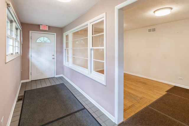 217 55th Street, Clarendon Hills, IL 60514