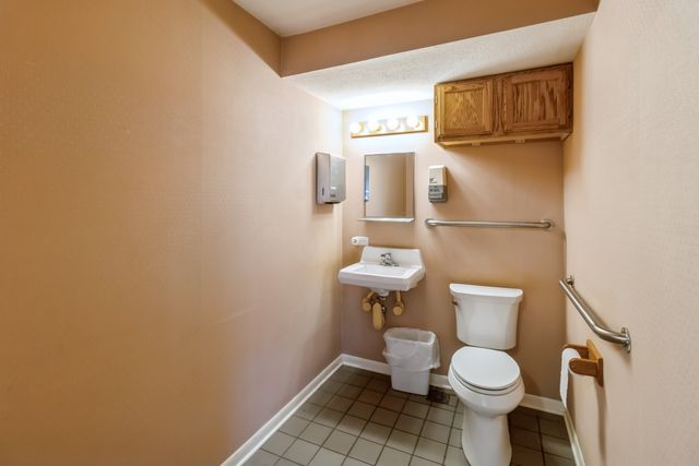 217 55th Street, Clarendon Hills, IL 60514