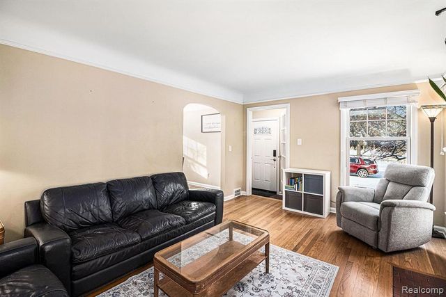 350 N Reginald Street, Dearborn, MI 48124