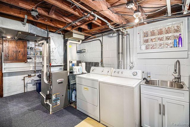 350 N Reginald Street, Dearborn, MI 48124