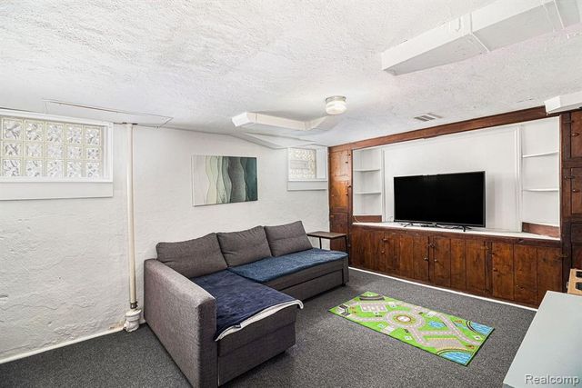 350 N Reginald Street, Dearborn, MI 48124