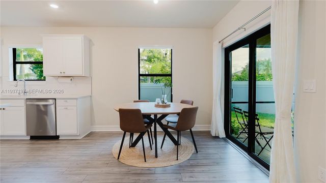 3001 Hibiscus Ave, Lauderdale Lakes, FL 33311