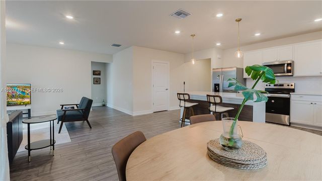 3001 Hibiscus Ave, Lauderdale Lakes, FL 33311