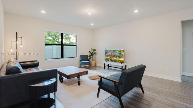 3001 Hibiscus Ave, Lauderdale Lakes, FL 33311