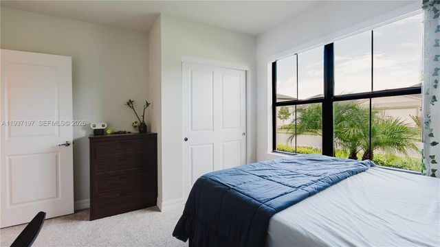 3001 Hibiscus Ave, Lauderdale Lakes, FL 33311