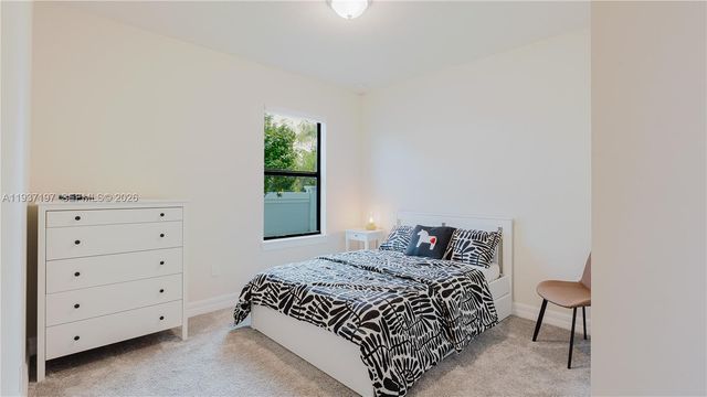 3001 Hibiscus Ave, Lauderdale Lakes, FL 33311