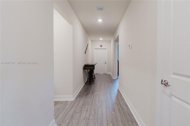 3001 Hibiscus Ave, Lauderdale Lakes, FL 33311