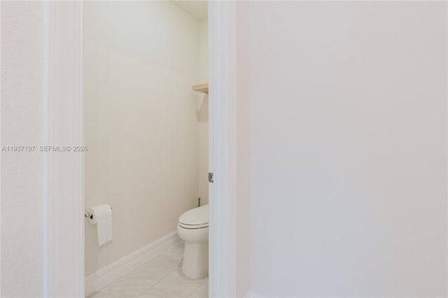 3001 Hibiscus Ave, Lauderdale Lakes, FL 33311