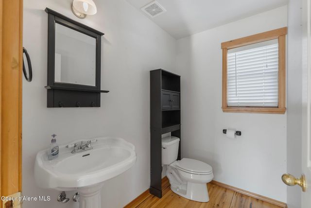 231 S 4th Ave, Sandpoint, ID 83864