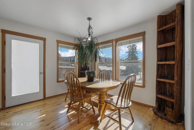 231 S 4th Ave, Sandpoint, ID 83864