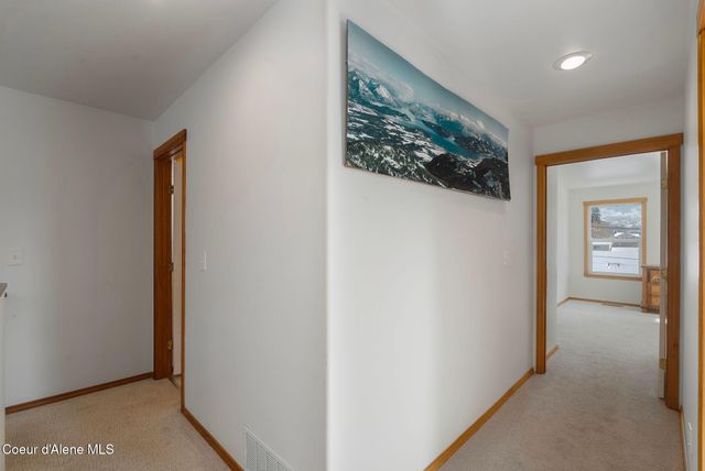 231 S 4th Ave, Sandpoint, ID 83864