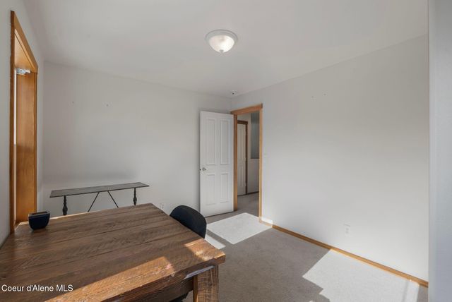 231 S 4th Ave, Sandpoint, ID 83864