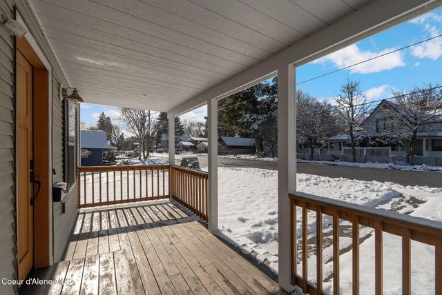 231 S 4th Ave, Sandpoint, ID 83864