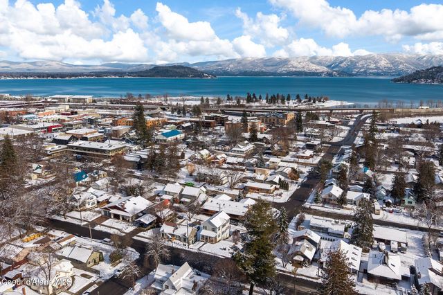 231 S 4th Ave, Sandpoint, ID 83864