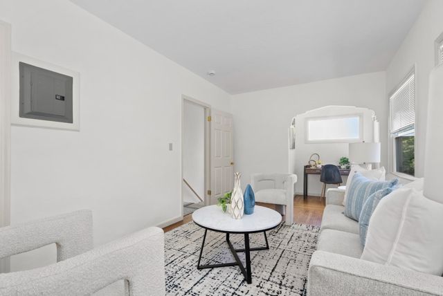 4346 Townsend Avenue, Oakland, CA 94602