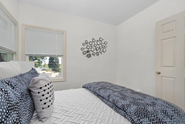 4346 Townsend Avenue, Oakland, CA 94602