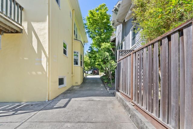 4346 Townsend Avenue, Oakland, CA 94602
